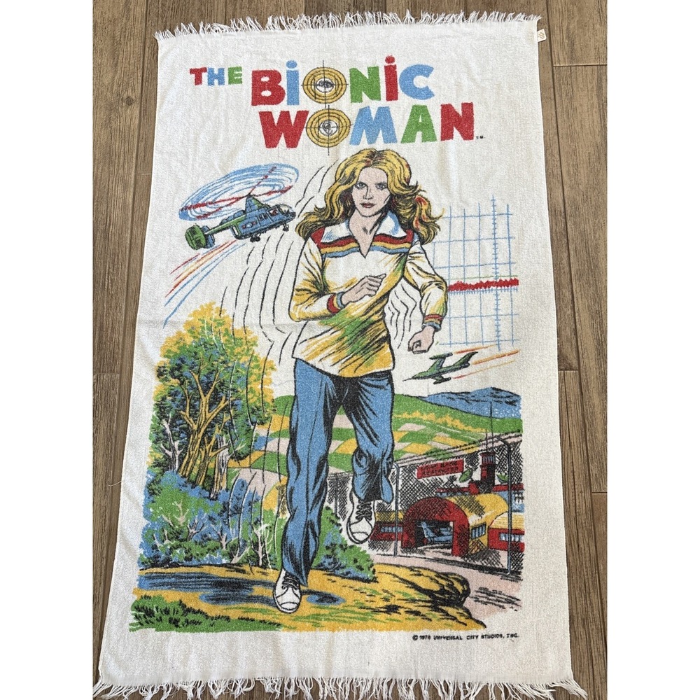 Vintage 1976 THE BIONIC WOMAN Jaime Sommers Beach / Bath Towel Universal Studios